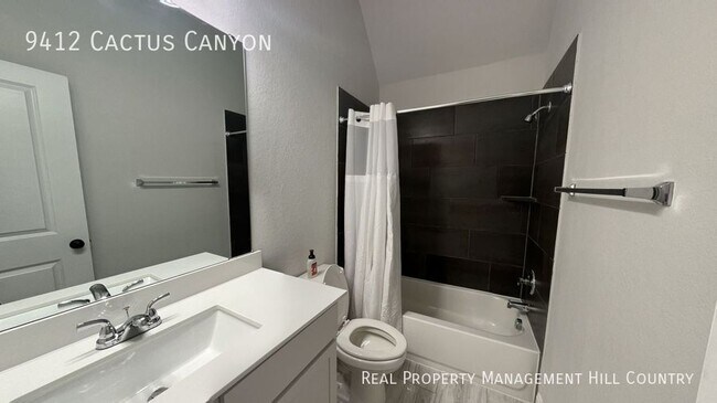 Building Photo - 9412 Cactus Canyon