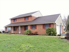 Building Photo - 2228 Junction Rd