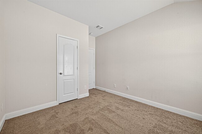 Building Photo - 2234 Tremont Trail Ln