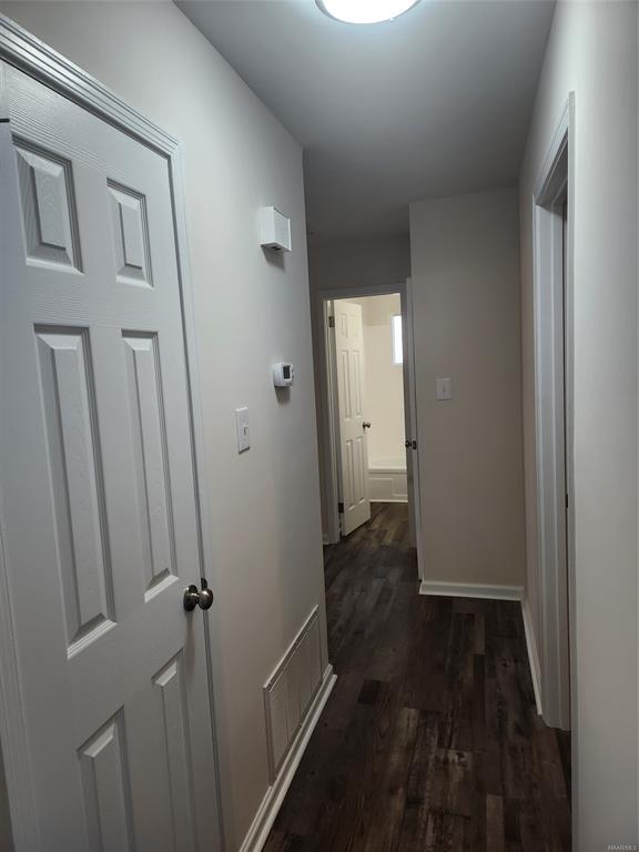 Building Photo - 122 Debra Dr