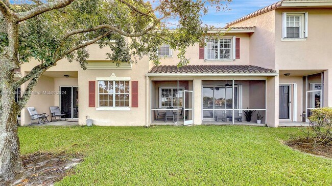 Building Photo - 3387 Lakeside Dr