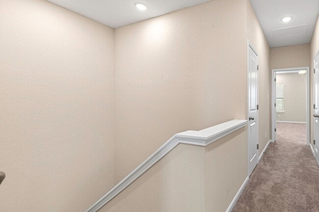 Building Photo - BRAND NEW 3 Bedroom, 2.5 Bathroom, Two-story Townhome -ONE MONTH FREE RENT