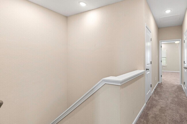 Building Photo - Brand New 3/2.5 Minutes to Randolph AFB