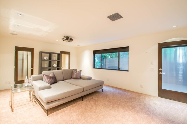 Theatre Room - 1440 N Kings Rd