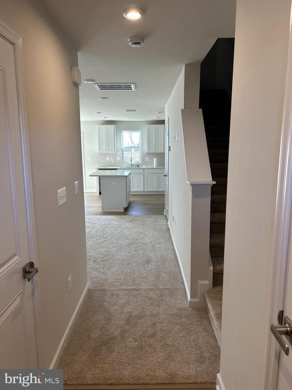 Building Photo - 2737 Apricot Dr