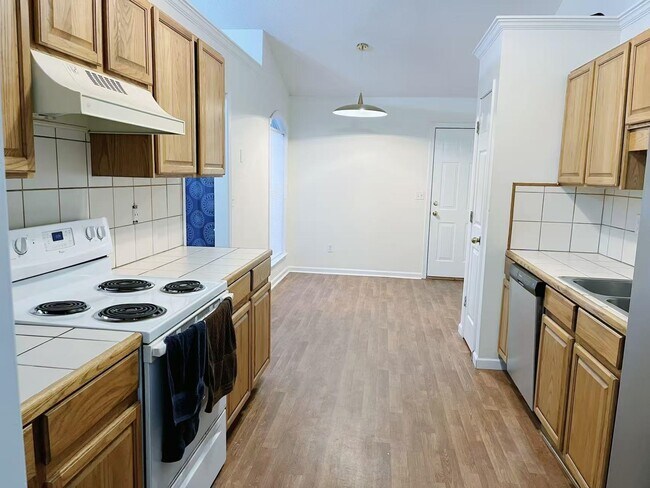 Building Photo - 192 Sugar Plum Dr