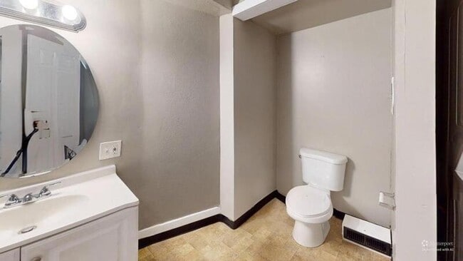 Building Photo - 118 Ridgeway Ave