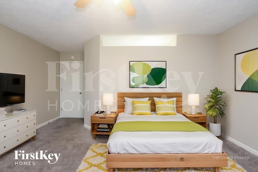 Building Photo - 4496 Braemar Dr