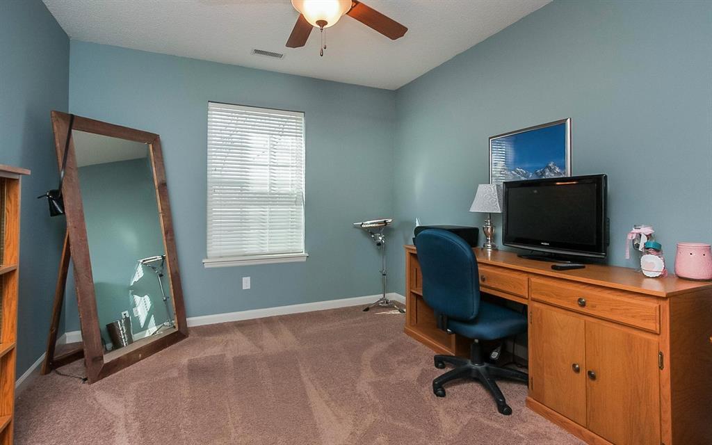 Bedroom 3 - 1008 8th St SE