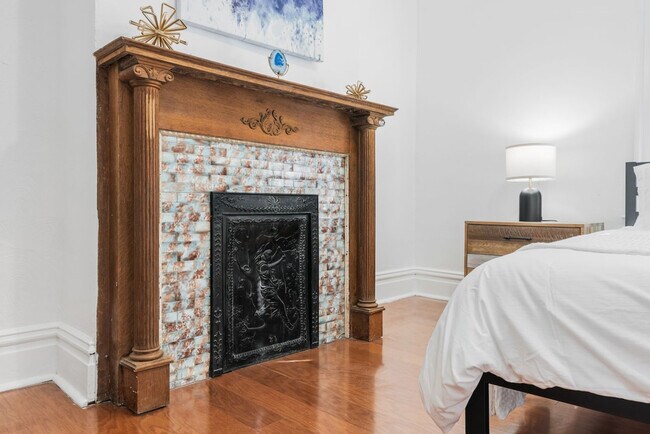 Building Photo - 3532 Greenwood Blvd