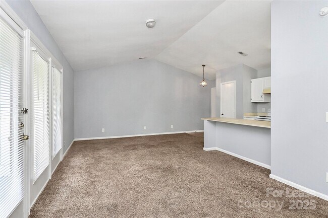 Building Photo - 6146 Meadow Rose Ln
