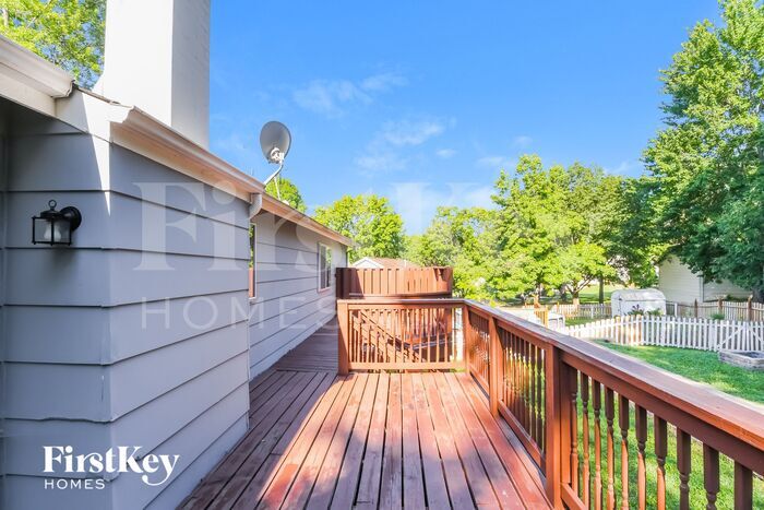 Building Photo - 311 Windyoak Dr