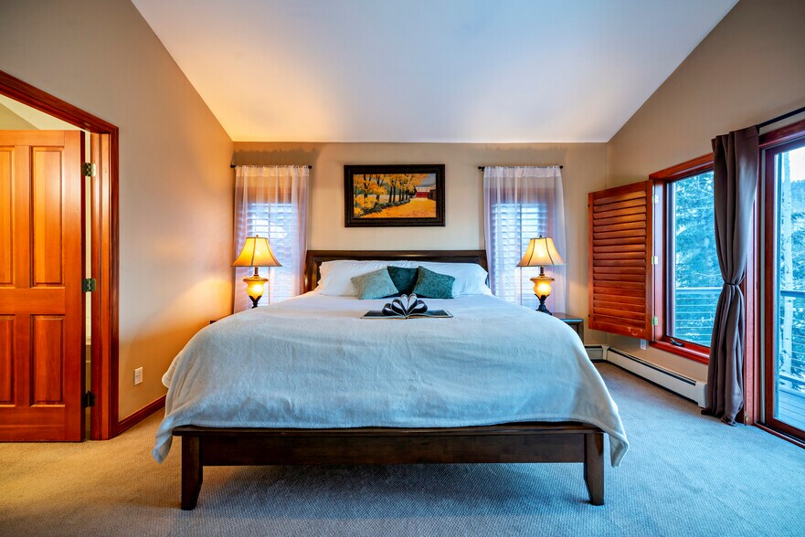 Building Photo - 2655 Windward Way