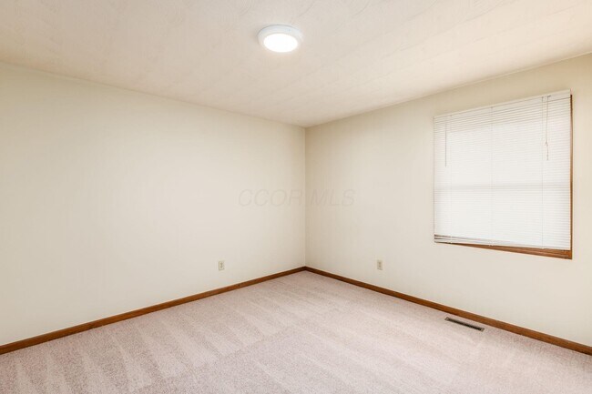 Building Photo - 8287 Talia Ct