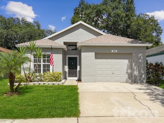 Building Photo - 1816 Coyote Pl