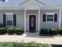 Building Photo - Newly renovated 2 bedroom, 2 bathroom condo coming soon!