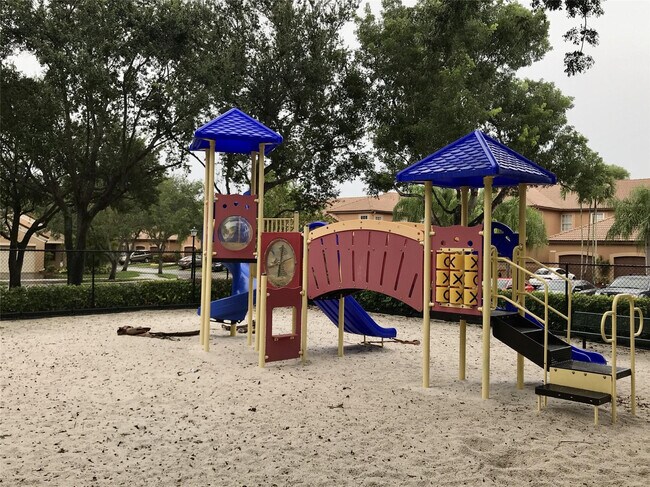 Building Photo - 1402 Veracruz Ln