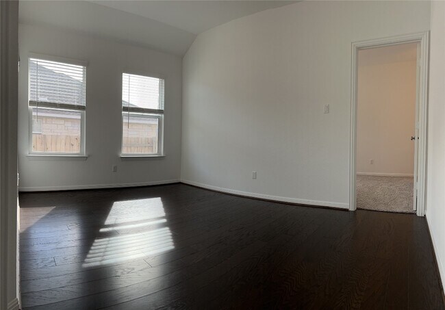 Building Photo - 521 Panzano Dr
