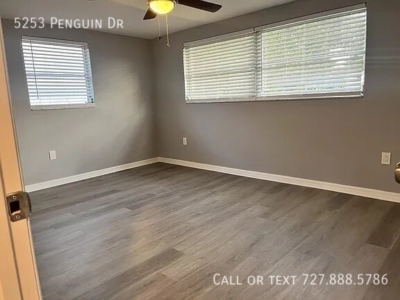 Building Photo - 5253 Penguin Dr