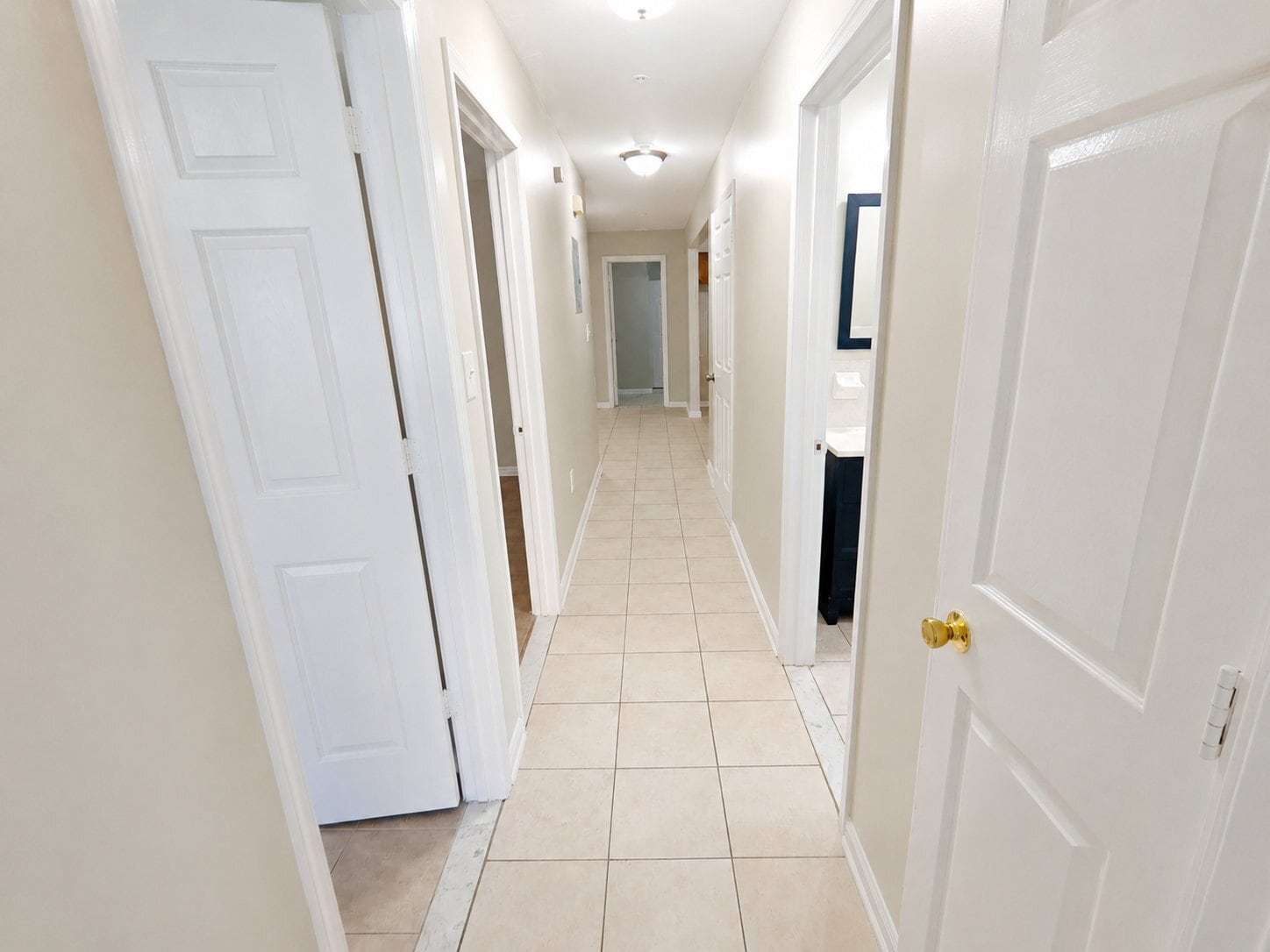 Building Photo - 132 Fabyan Pl