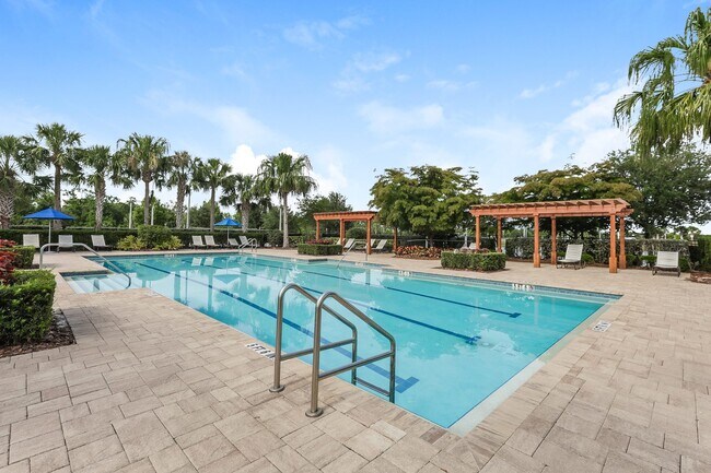 Building Photo - 5548 Summer Sunset Dr