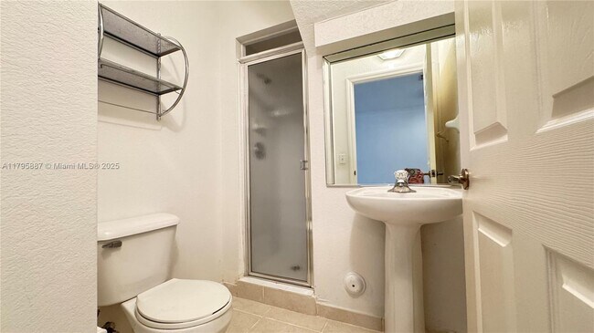 Building Photo - 7752 SW 95th St