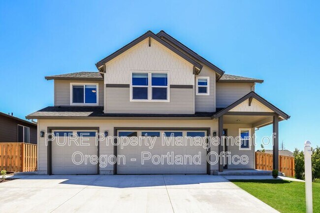 Building Photo - 512 NE Trillium Dr