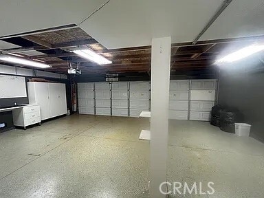 Building Photo - 947 Cheyenne Rd