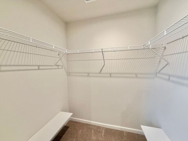 Building Photo - 1520 Indigo Creek Dr