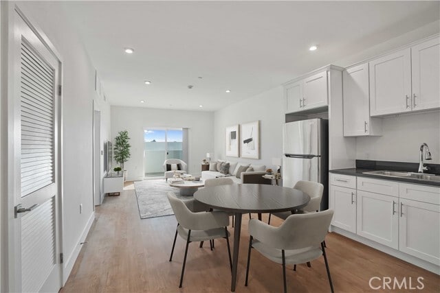 Building Photo - 8750 Sepulveda Blvd