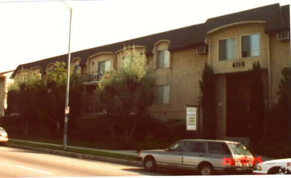 Building Photo - 6114 Whitsett Ave