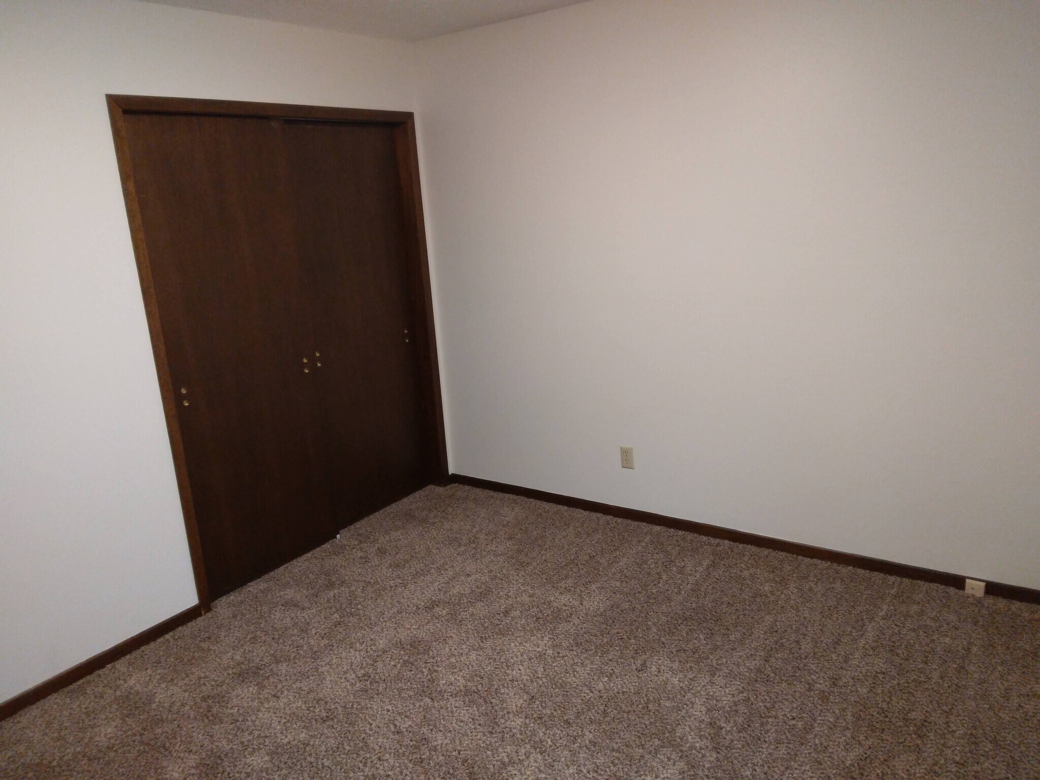 Building Photo - 2302 Prairie View East