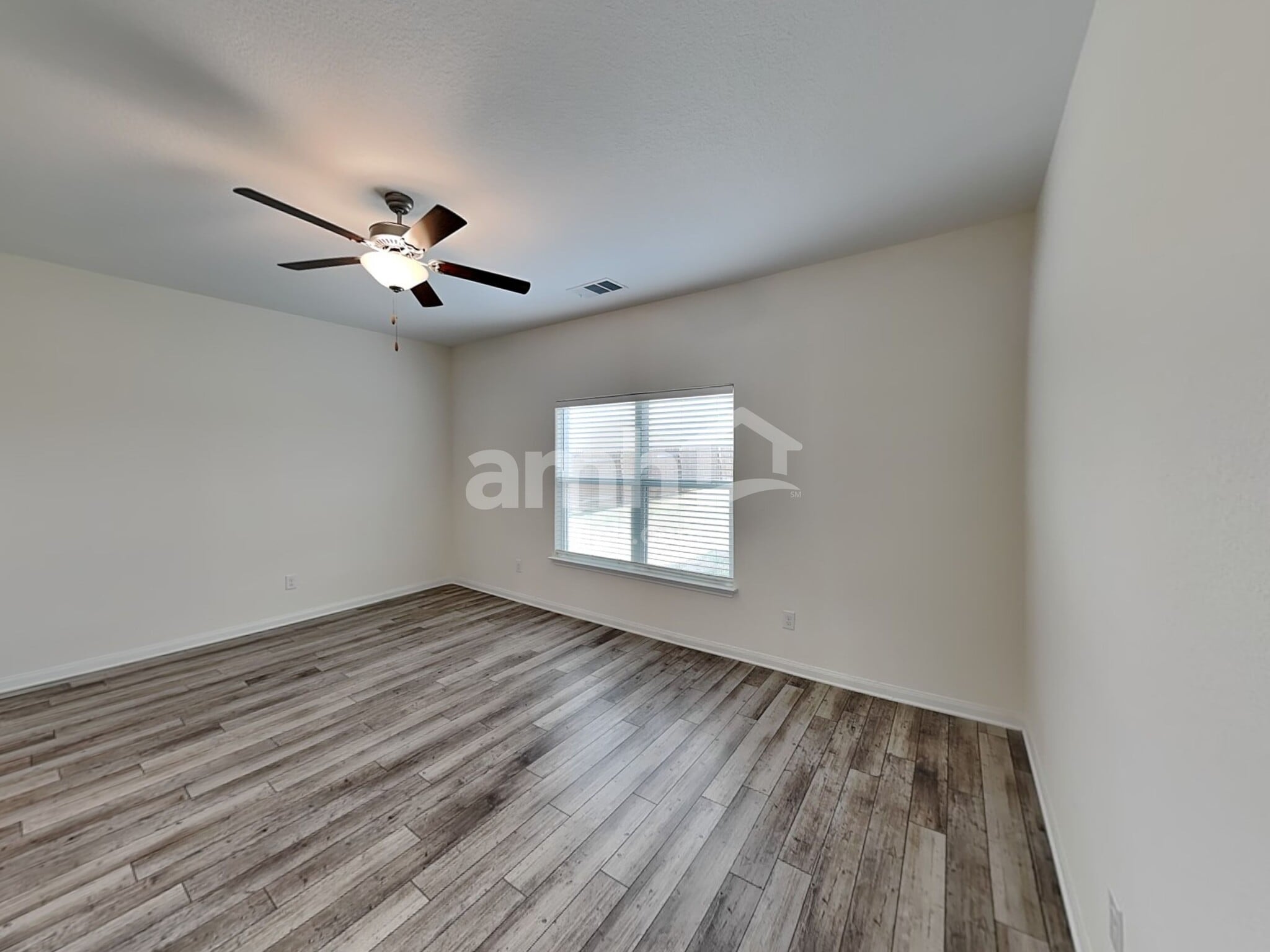 Building Photo - 1036 Violet Ln