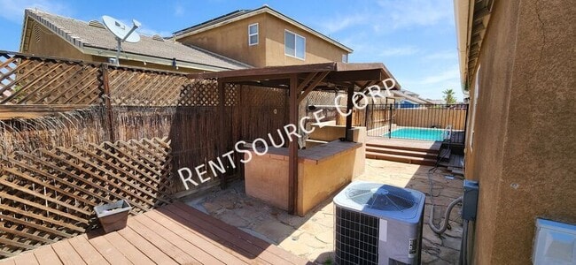 Building Photo - 3215 Tumbleweed Ave
