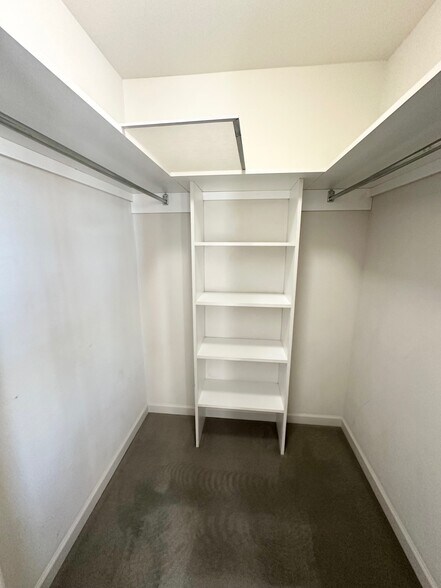 Building Photo - 438 Vieux Carre