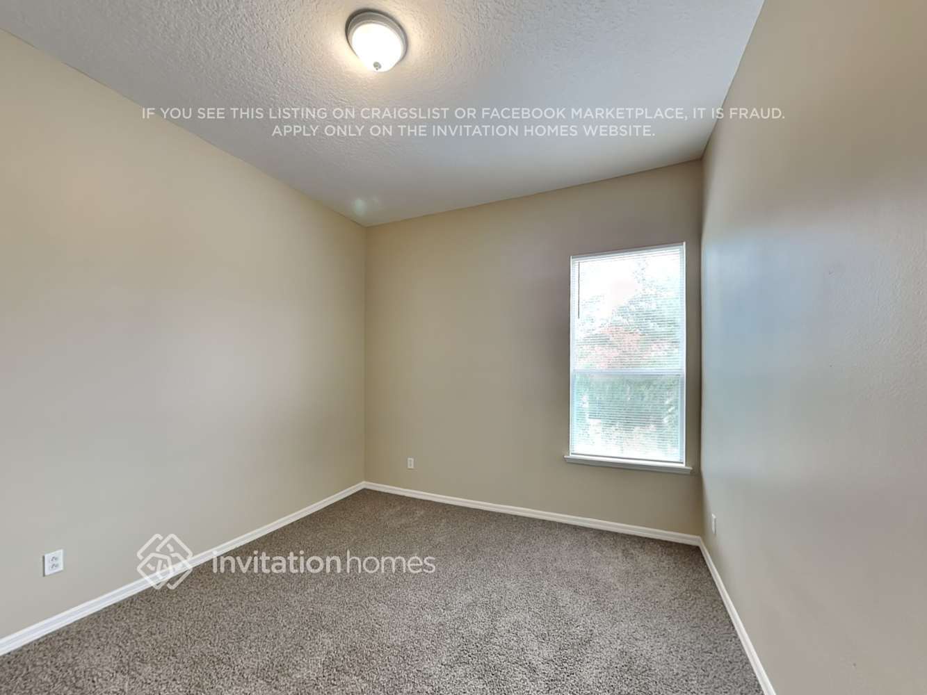 Building Photo - 2101 Cedar Garden Dr