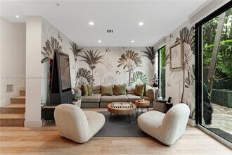 Building Photo - 1160 98th St