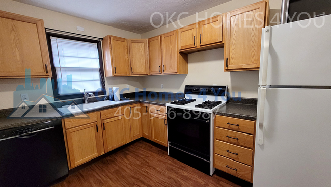 Building Photo - Cozy updated home in Bethany, 2 bed, 1 bath.