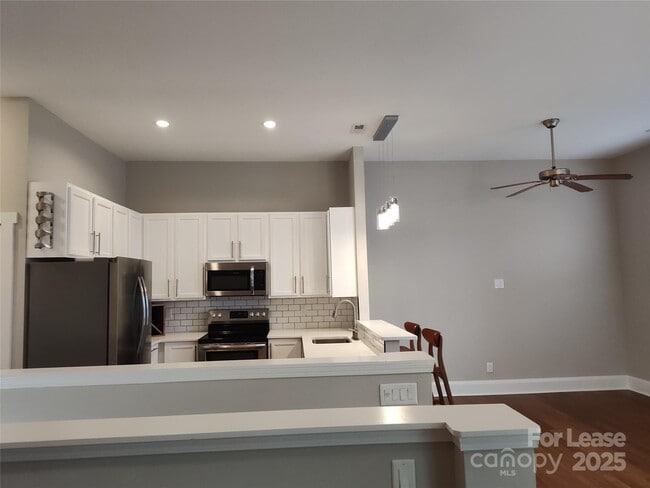 Building Photo - 3497 Chagall Ct