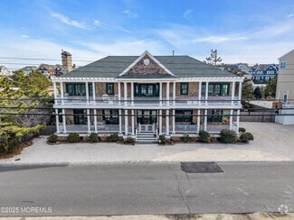 Building Photo - 1043 Barnegat Ln