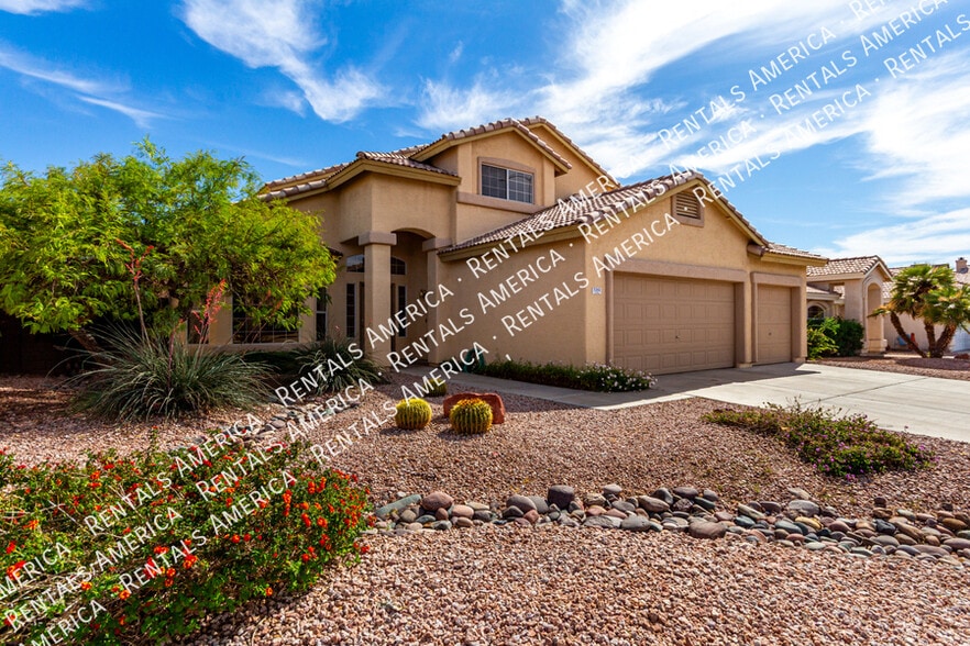 Primary Photo - 7261 E June St