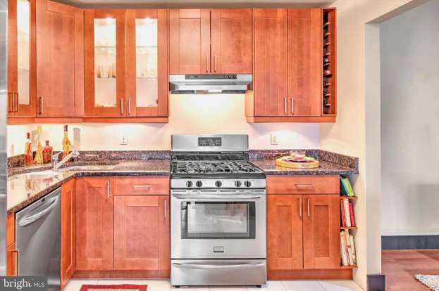 Building Photo - 18 Feiler Ct