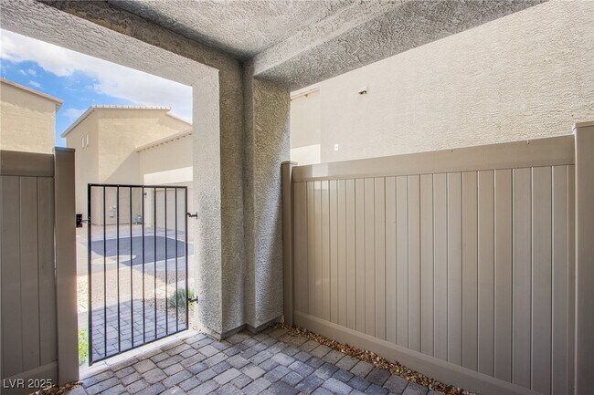 Building Photo - 12803 Cambria Dunes Ct
