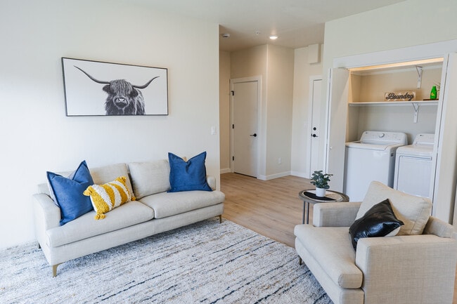 Building Photo - Discover Clearwater Lofts!