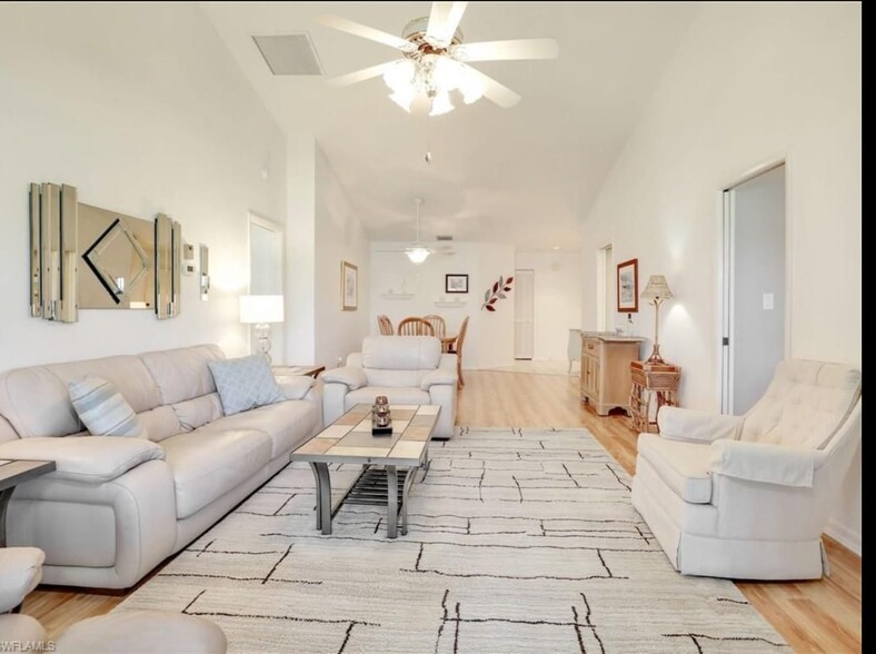 Building Photo - 7141 Golden Eagle Ct