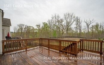 Building Photo - 3581 Eagle Ridge Dr