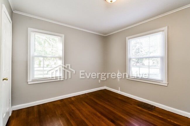 Building Photo - 3651 Wilshire Rd