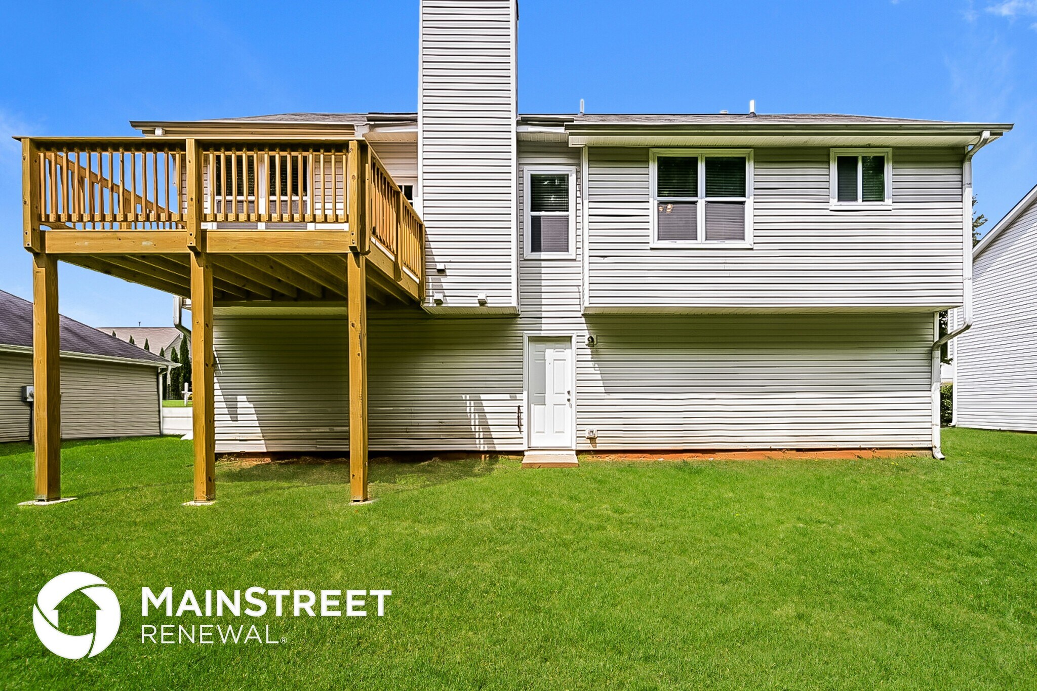 Building Photo - 350 Summer Hill Cir