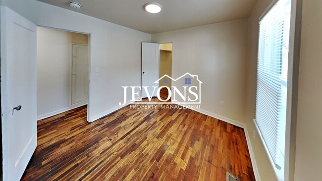 Building Photo - Step into your new residence, a charming s...