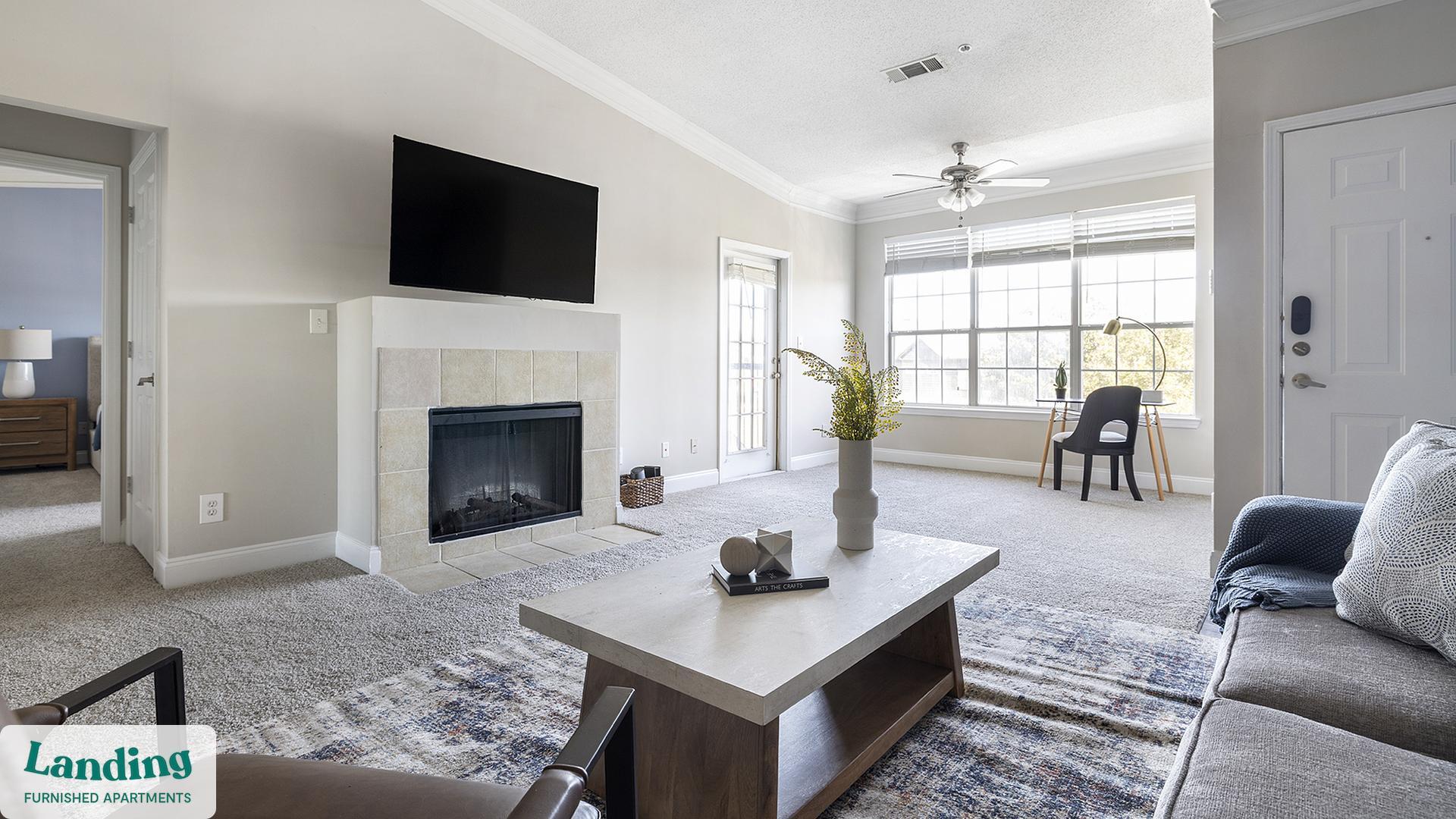 Building Photo - 100 Crossing Blvd